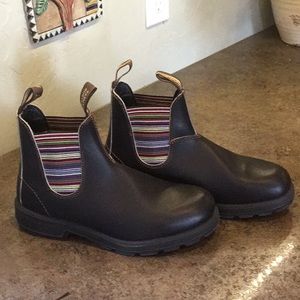 WOMENS BLUNDSTONES! Style #1409